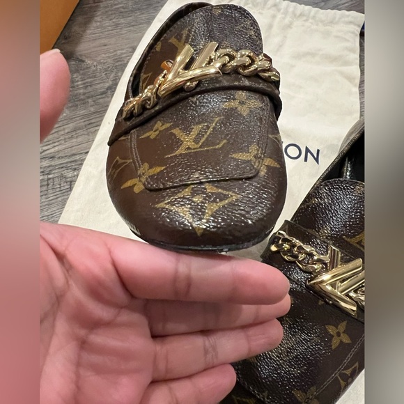 Louis Vuitton Monogram canvas Case Loafers - Picture 3 of 11